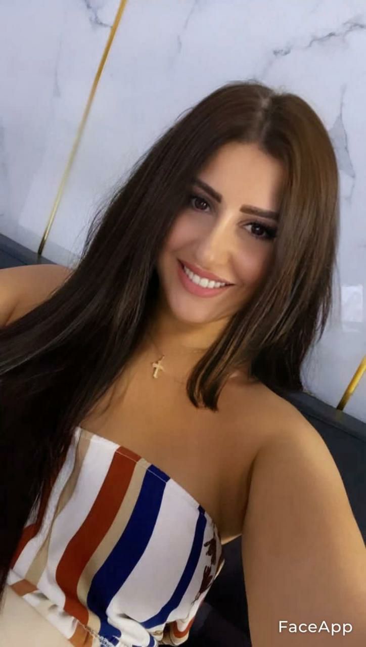 Lady 2 - Team member